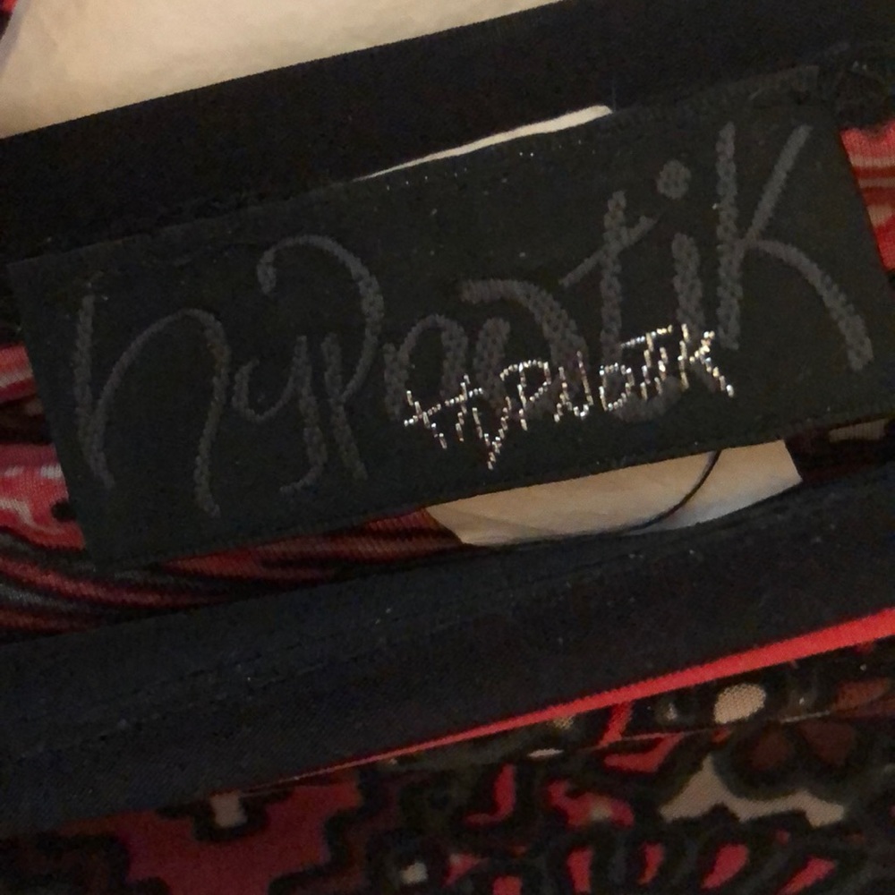 Red patterned dress - Picture 3 of 3